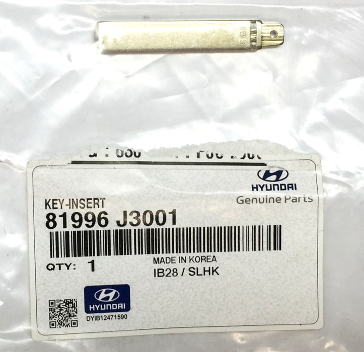 Hyundai Insert Key Blank 81996 J3001 (81996J3001) NOS
