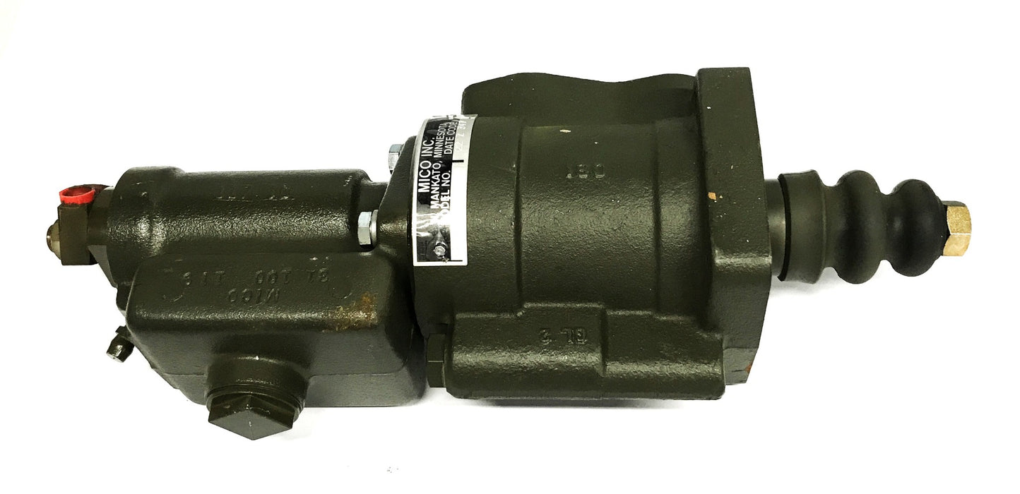 Mico Inc. Forklift Brake Valve Mater Cylinder 02-460-468 NOS