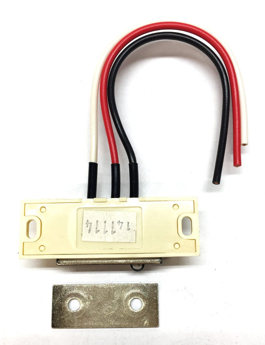 Takigen Magnetic Catch Sensor w/Three Lead Wires and Plate 141114 [Lot of 2] NOS