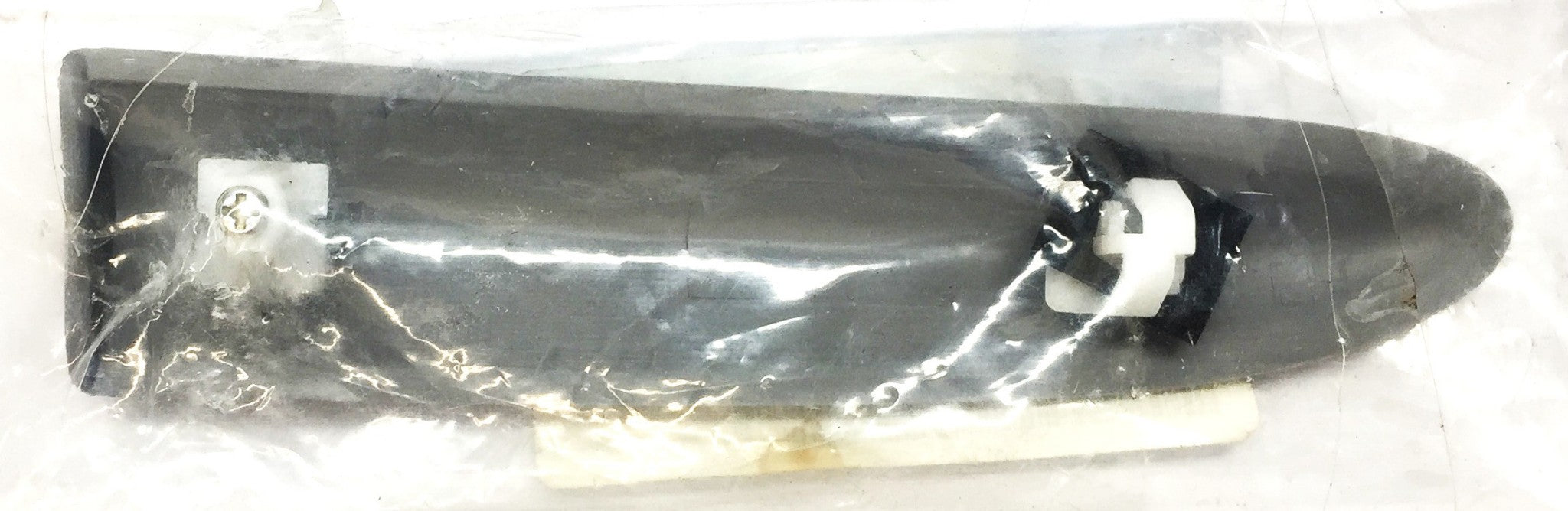 Hyundai Left Fender Moulding 87711 1E000 NOS