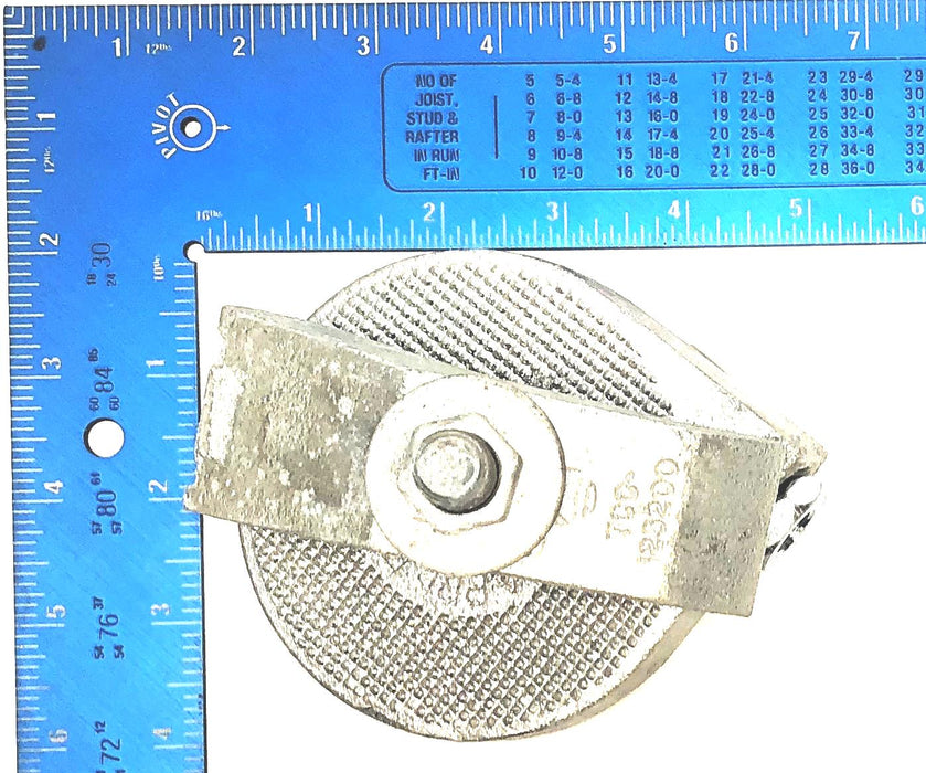 Appleton 1-1/4" to 2" Malleable Iron Cable Tray Clamp TCC125200G NOS