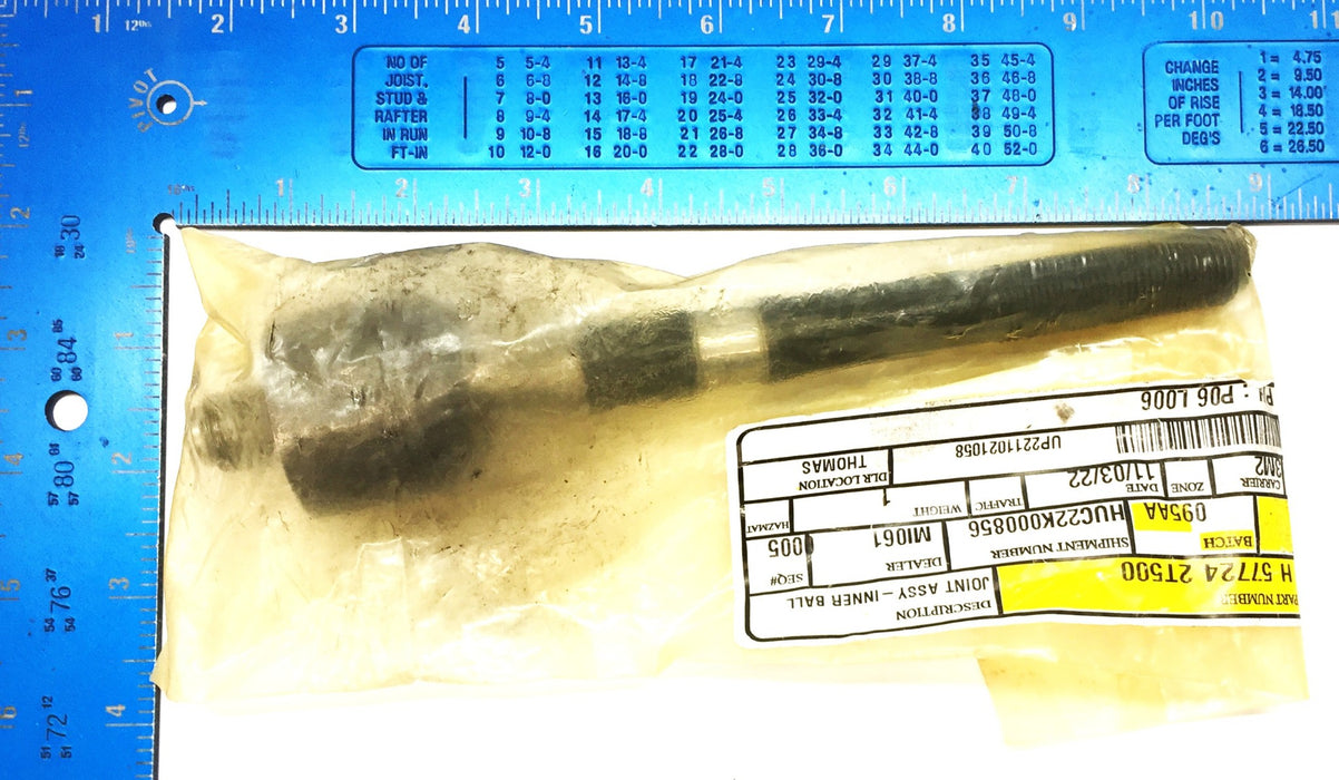 Hyundai Inner Ball Joint Assembly 57724 2T500 (57724 2T500) NOS