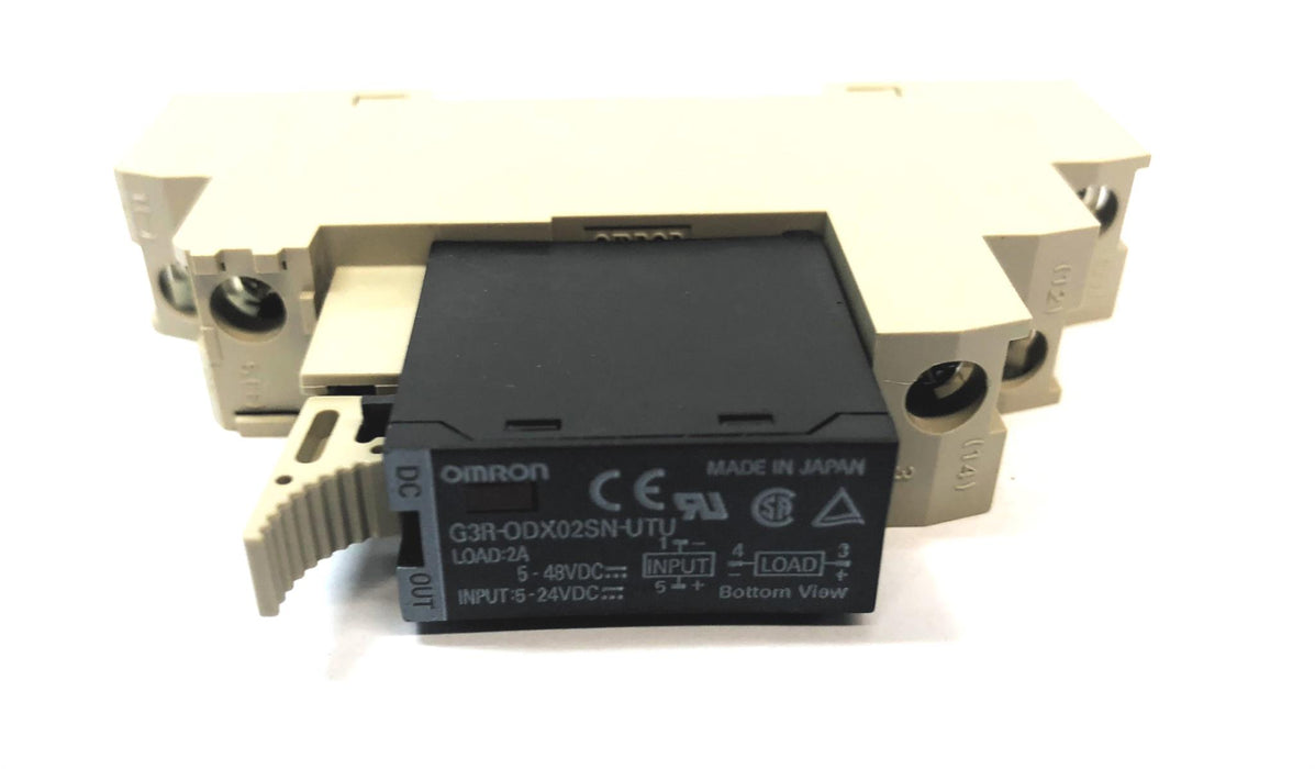 Omron Relay & Socket G3R-ODX02SN-UTU NOS