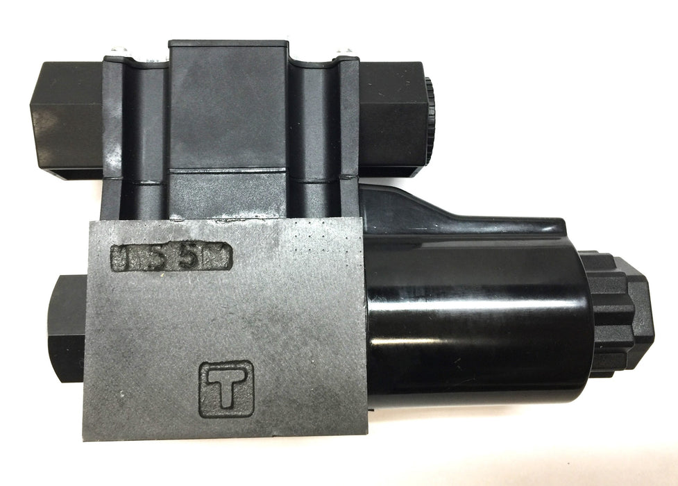 Daikin DC24 Solenoid Control Valve KSO-G02-2BP-30-N-81T (360021900030) NOS