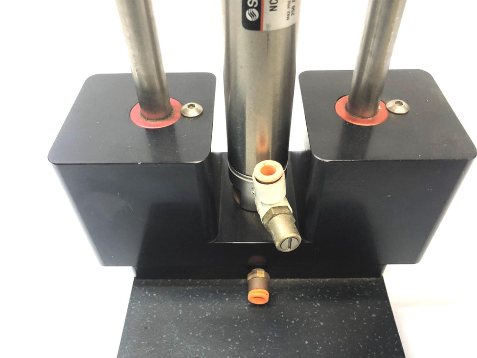 SMC 1.7MPa 250PSI Mounted Pneumatic Cylinder NCDMB106-0700 USED