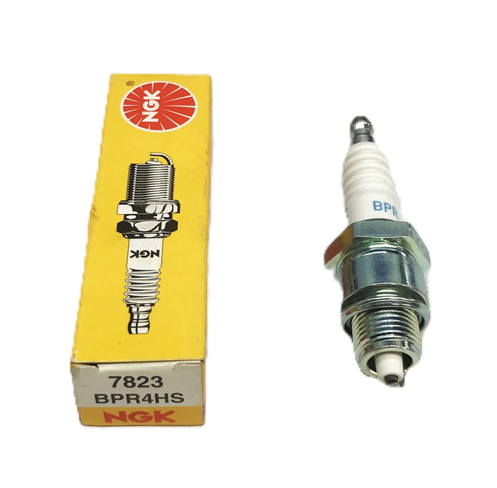 NGK Small Engine Spark Plug BPR4HS-7823 [Lot of 4] NOS