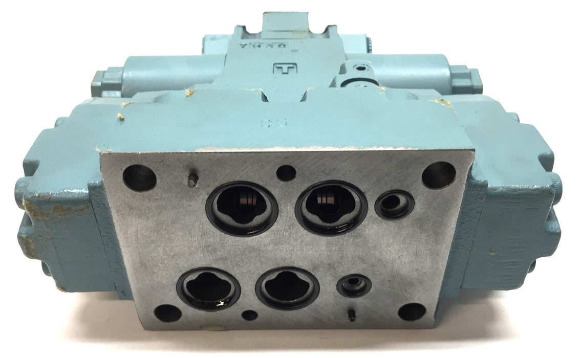 Daikin Directional Control Solenoid Valve KSH-G04-4CP-20-X NOS