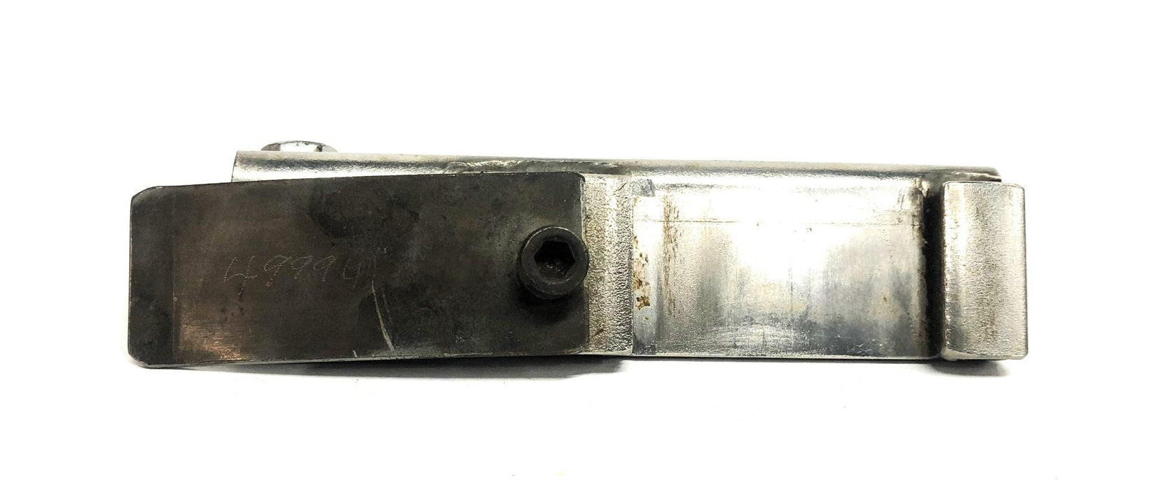 Unbranded 4-1/2X2 Inch Bracket 56893 USED