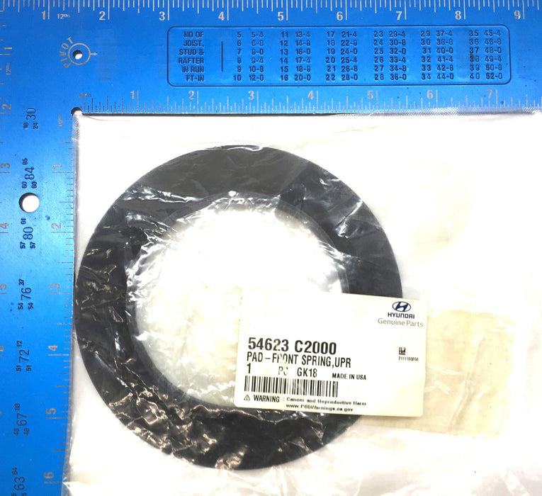 Hyundai Front Spring Upper Pad 54623 C2000 NOS