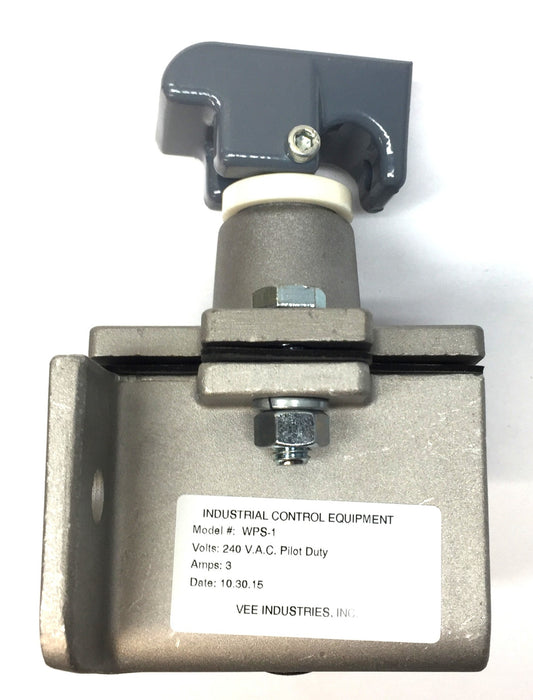 Vee Industries 240V.A.C Control Wall Mount Pull Switch WPS-1 (A-3982) NOS