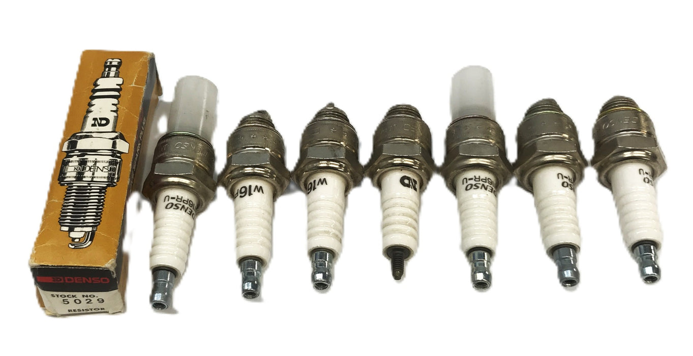 Denso Speak Plugs T16R-U-5029 [Lot of 8] NOS