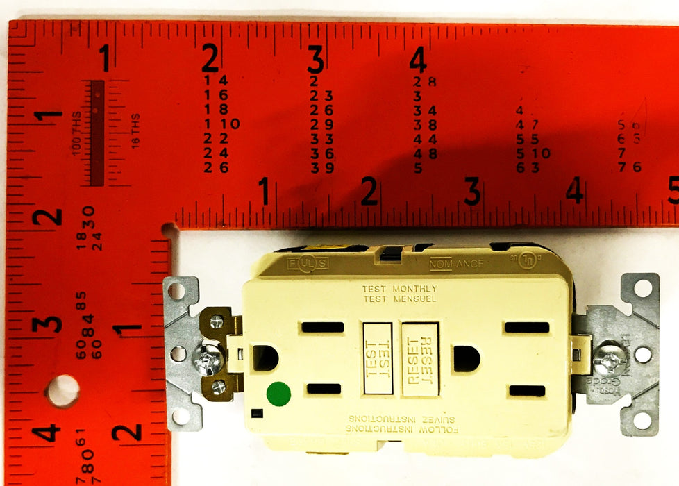 Leviton Ivory Hospital Grade Self-Test Receptacle MGFN1-HGI NOS