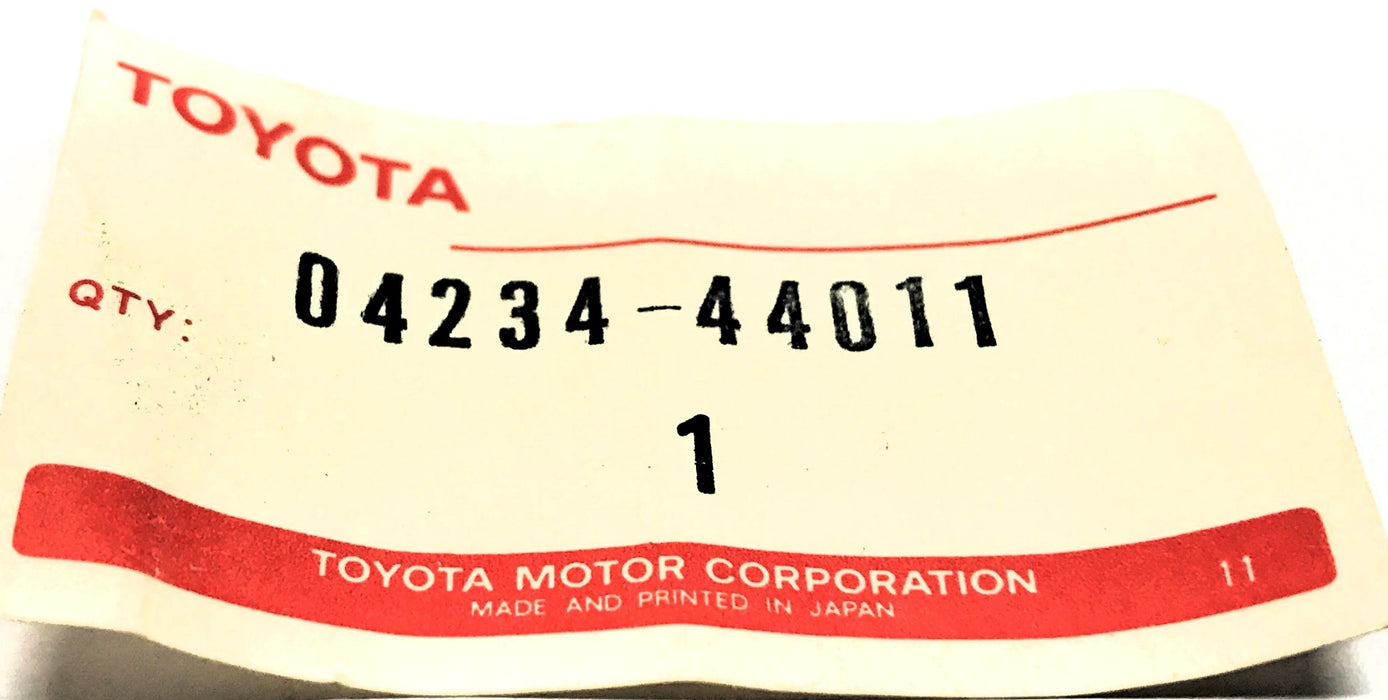 Toyota Fuel Filter Element Kit 04234-44011 NOS