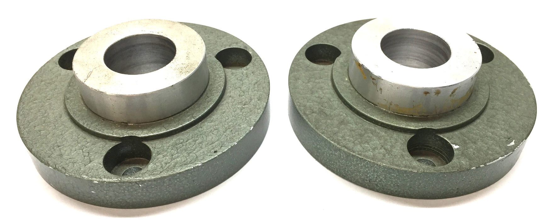 Unbranded 3-1/2" 3-Hole Aluminum Flange Mount [Lot of 2] NOS