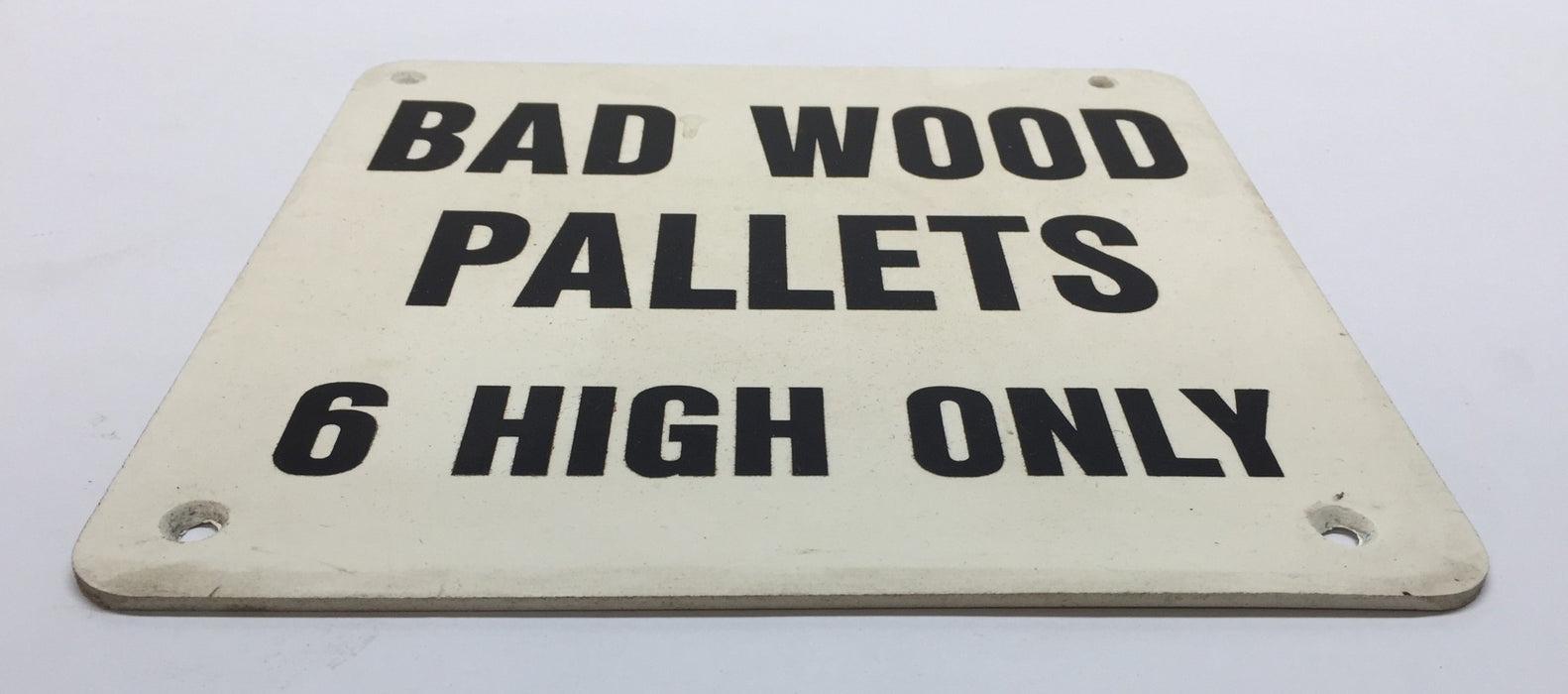 Unbranded Plastic 4-Hole Mount 8" x 8" Pallet Signage Pack (5pcs) USED