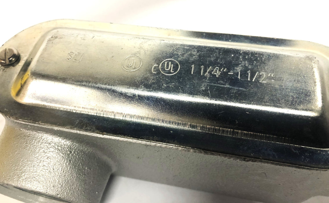 SCI Conduit Body 1-1/2 Inch LR NOS
