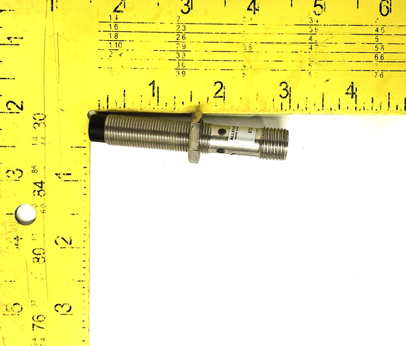 Allen-Bradley Proximity Switch Sensor 872-A4C12-R3 B USED