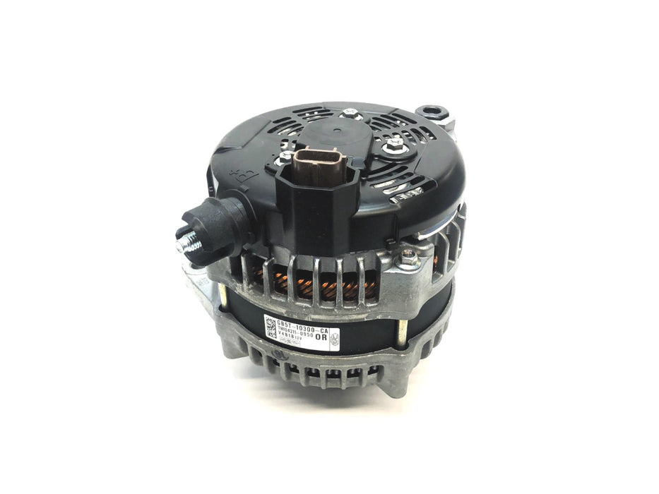 FoMoCo Ford Motorcraft Alternator GB5T-10300-CA (GB5Z-10346-C) NOS