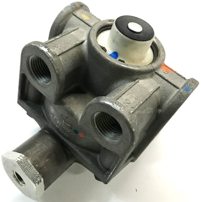 Bendix Air Brake Relay Valve 103294N NOS