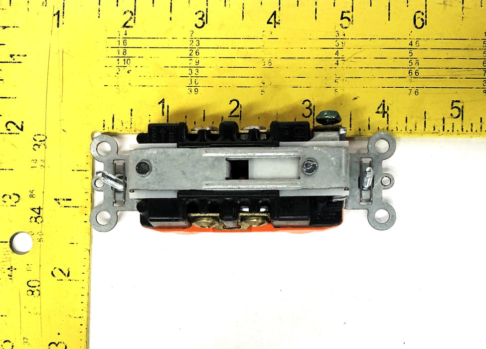 Legrand 20A 125V Orange Isolated Ground Duplex Receptacle IG5362 [Lot of 2] NOS