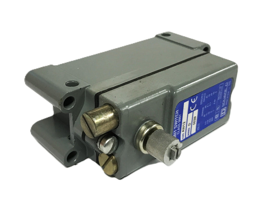 Square D Class 9007 Series D Limit Switch AW-12 NOS