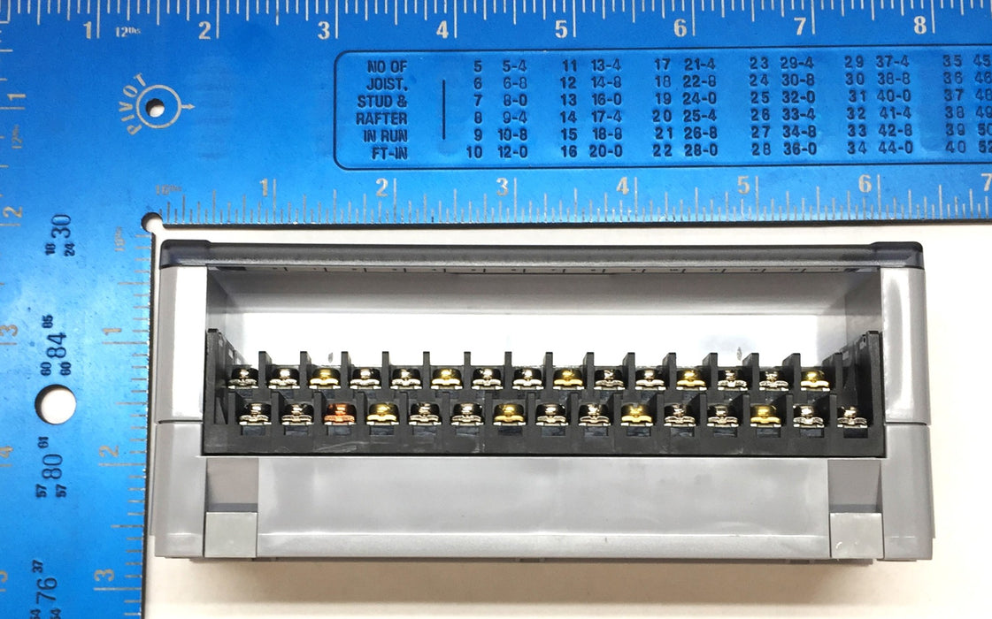 Anywire Output Terminal AL00PB-16F NOS