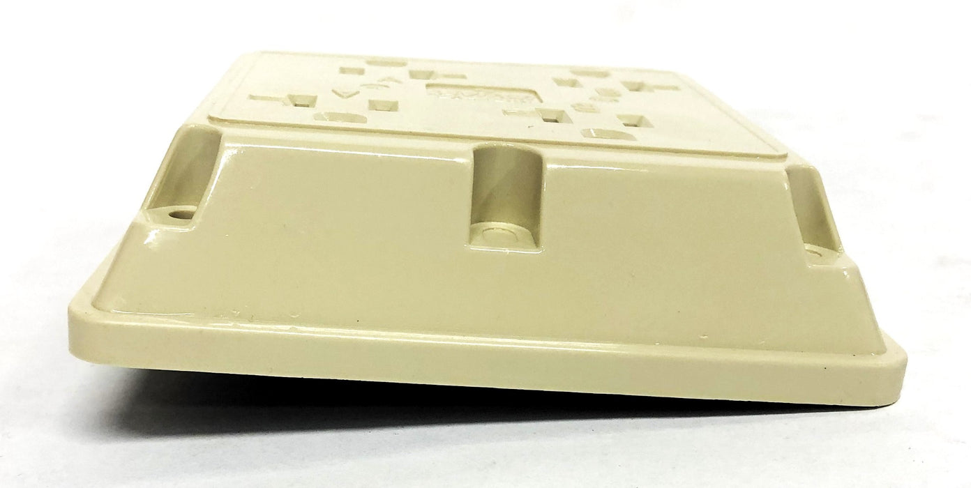 Leviton Extra Heavy Duty 4-in-1 Grounding Receptacle 21254-I NOS