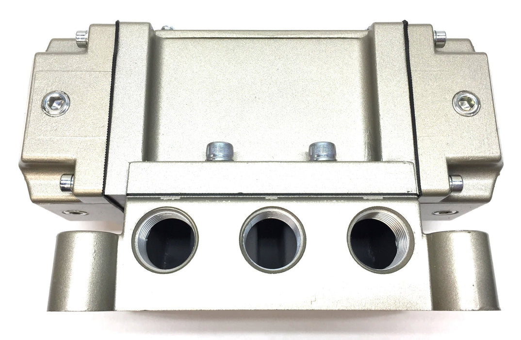 SMC Air Operated Valve VPA4250-04 NOS