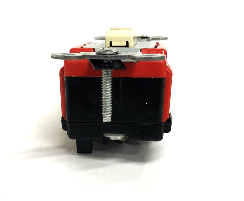 Leviton Ivory 20A 120/2477VAC Industrial Grade Locking Switch M1221-IL NOS