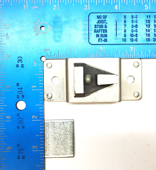 Meggitt Mobrey Magnetic Switch Assembly 740000031 NOS