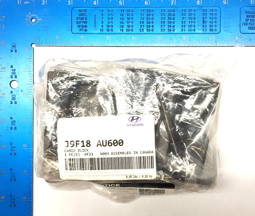 Hyundai Cargo Block Pack (4pcs) J9F18 AU600 [Lot of 2] NOS