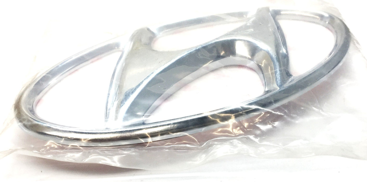 Hyundai Symbol Mark Emblem 86300 4A910 *OEM Sealed* NOS