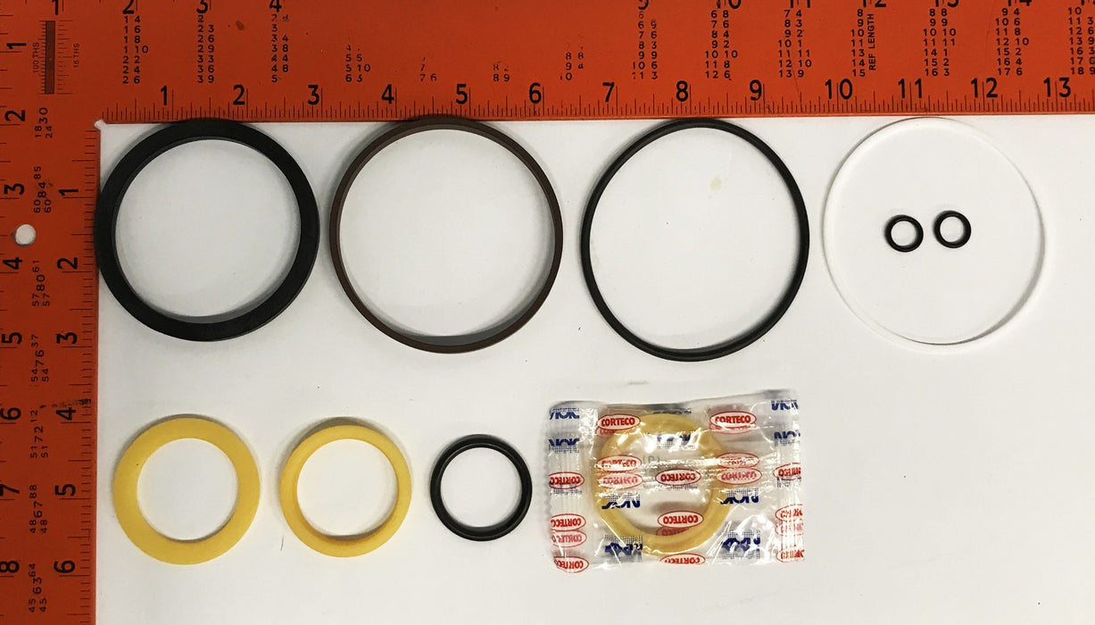 Doosan Daewoo Forklift Tilt Cylinder Seal Kit D512805 NOS