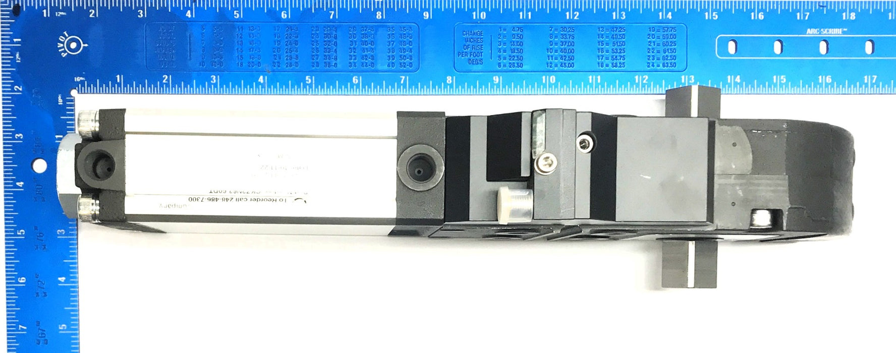 SMC Pneumatic Power Clamp Cylinder CKZ2N63-60DT NOS