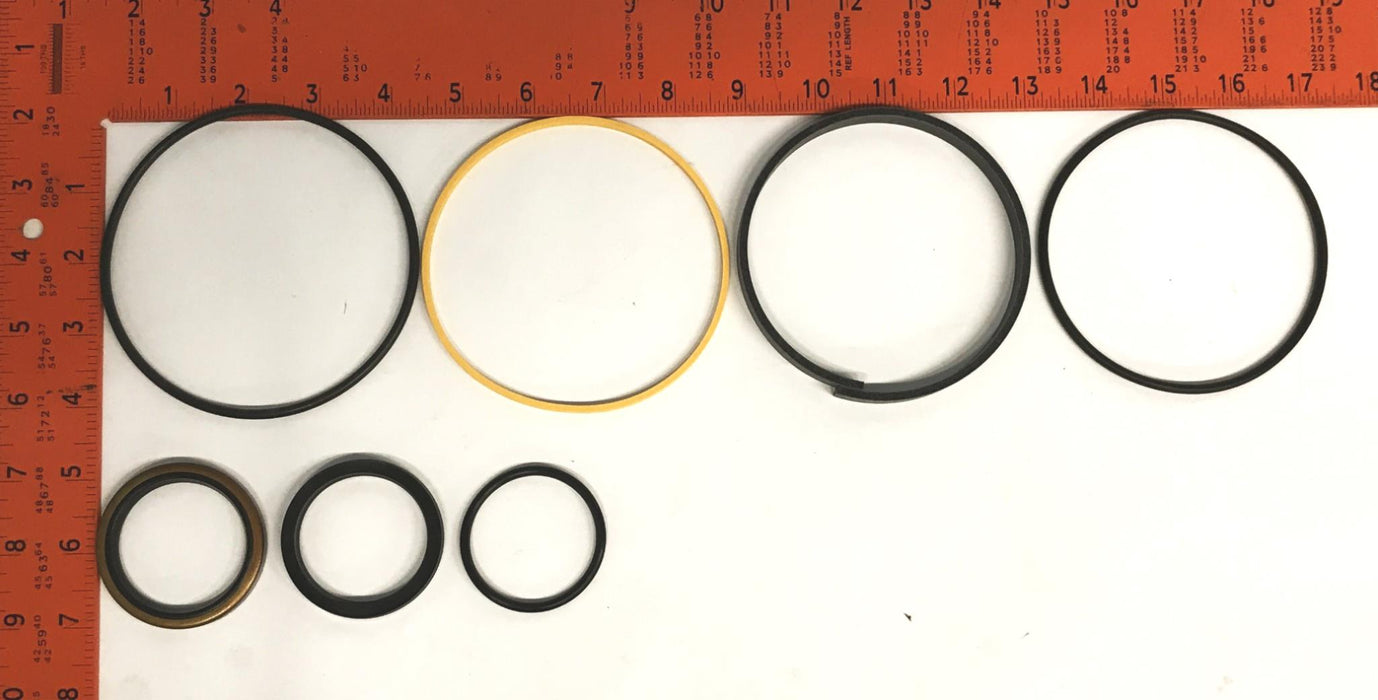 LPM Tilt Cylinder Seal Kit 000-891-1221 NOS
