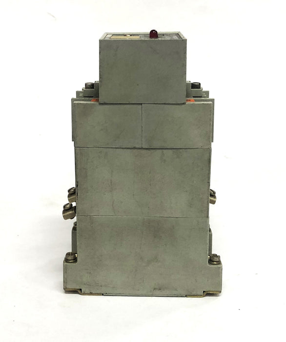 Allen-Bradley BUL. 700 Type RTR Solid State Timer Relay 700-RTR11N110A1 B NOS