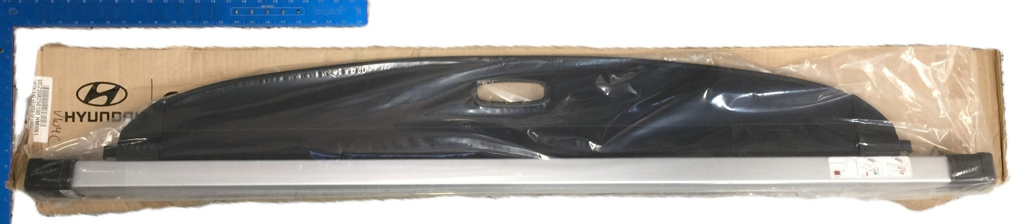 Hyundai Retractable Cargo Cover S8H15 AK000NNB NOS