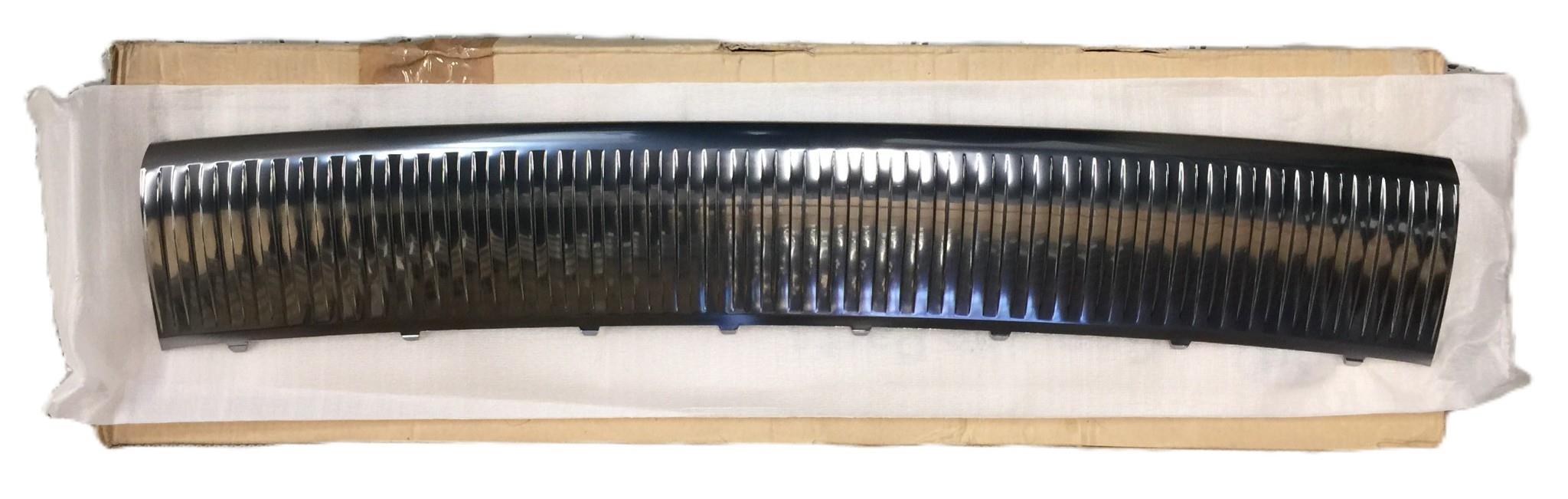 Hyundai Center Skid Plate Front Bumper 86577 S8SA0PNF NOS