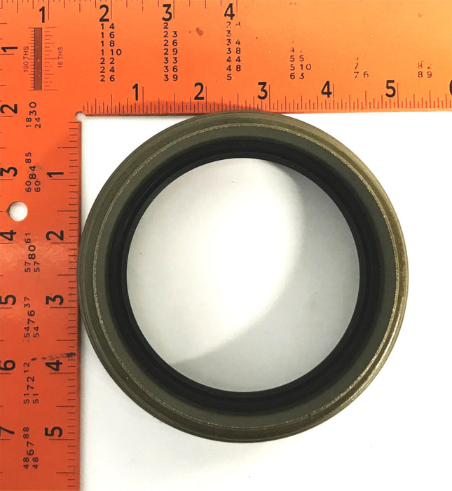 Total Source Forklift Toyota Oil Seal TY42415-32650-71 NOS