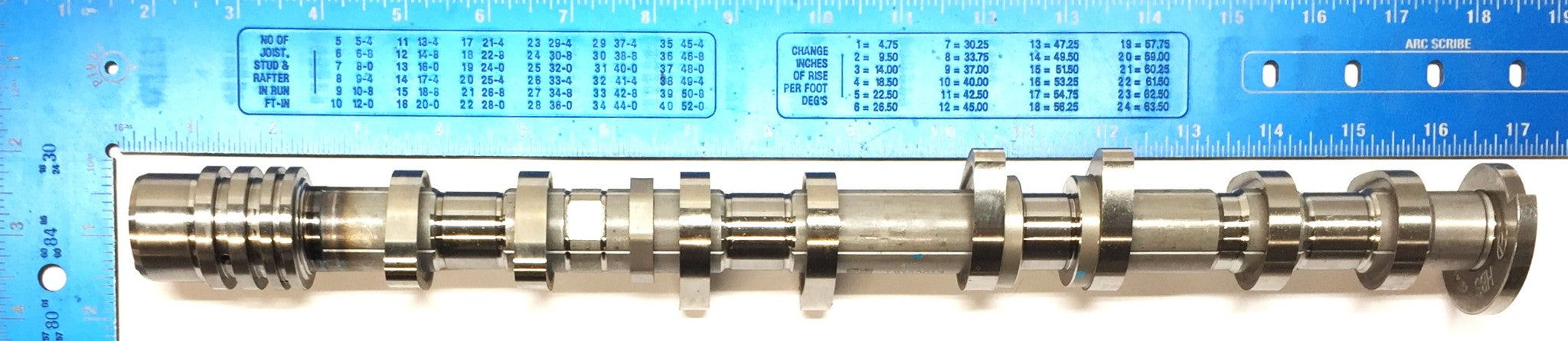Hyundai Intake Camshaft Assembly 24100 2B660 (241002B660) NOS