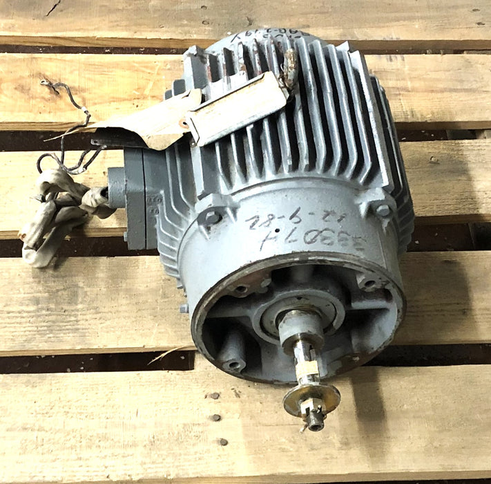 Westinghouse Life-Line T 5HP 460V 3 Phase 60Hz Air Over Motor TBAM NOS