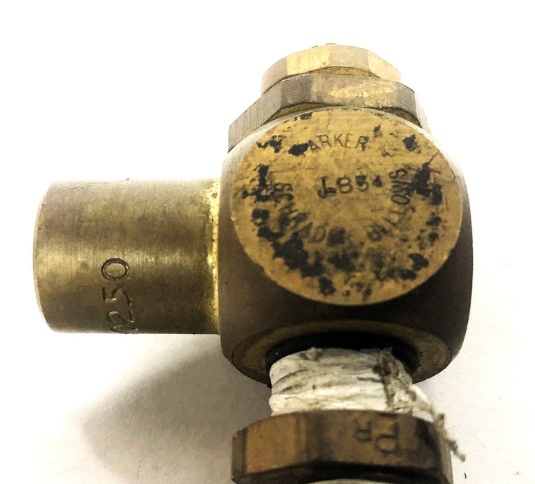 Parker Schrader Bellows LB5 Flow Control With Fitting 3251-0250 USED