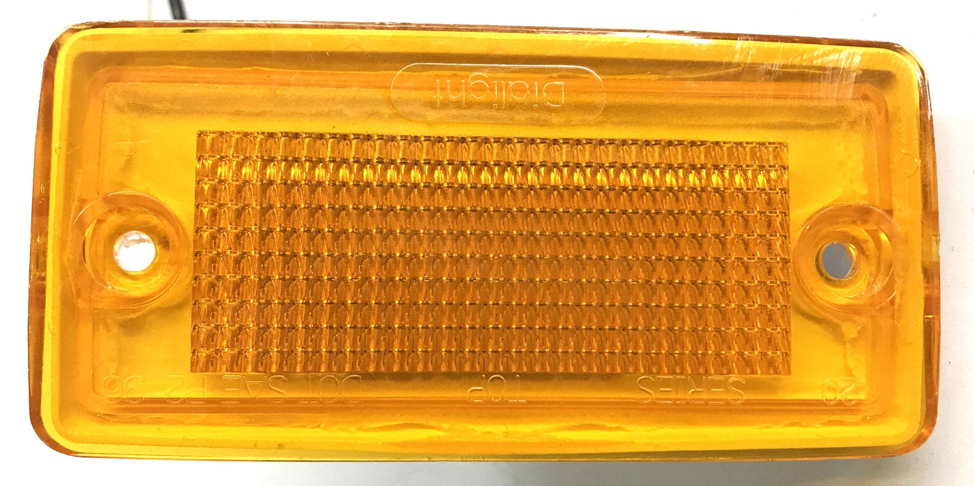 Dialight 12 Volt Amber Marker 20001AB801 [Lot Of 3] NOS