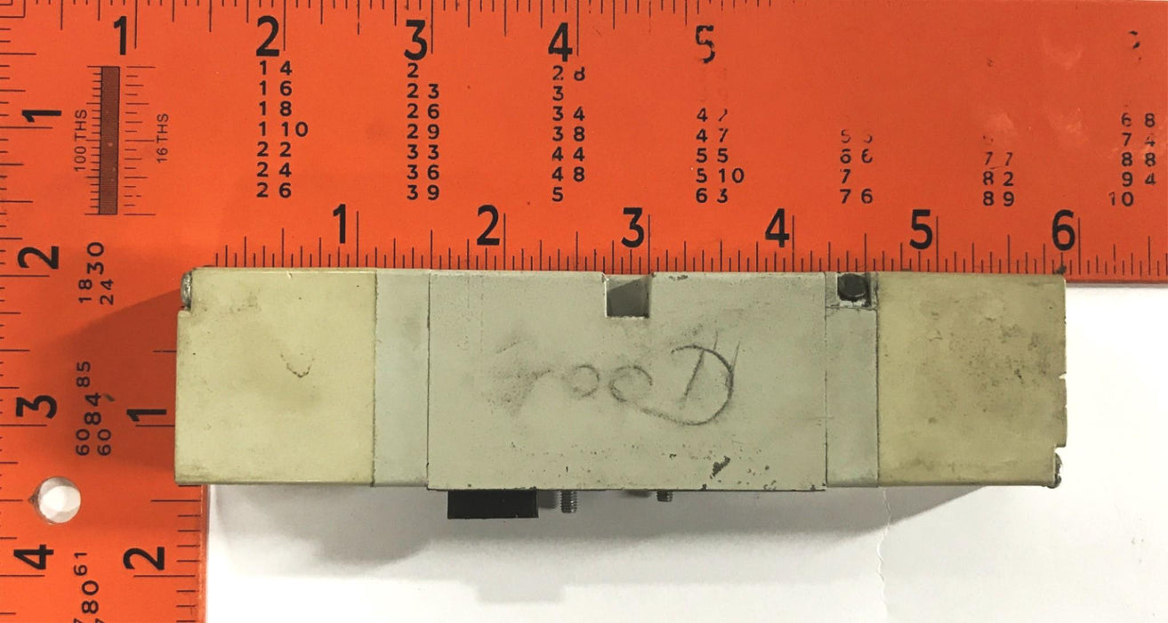 Numatics Solenoid Valve 061BB400M000061 (Missing Screw) USED