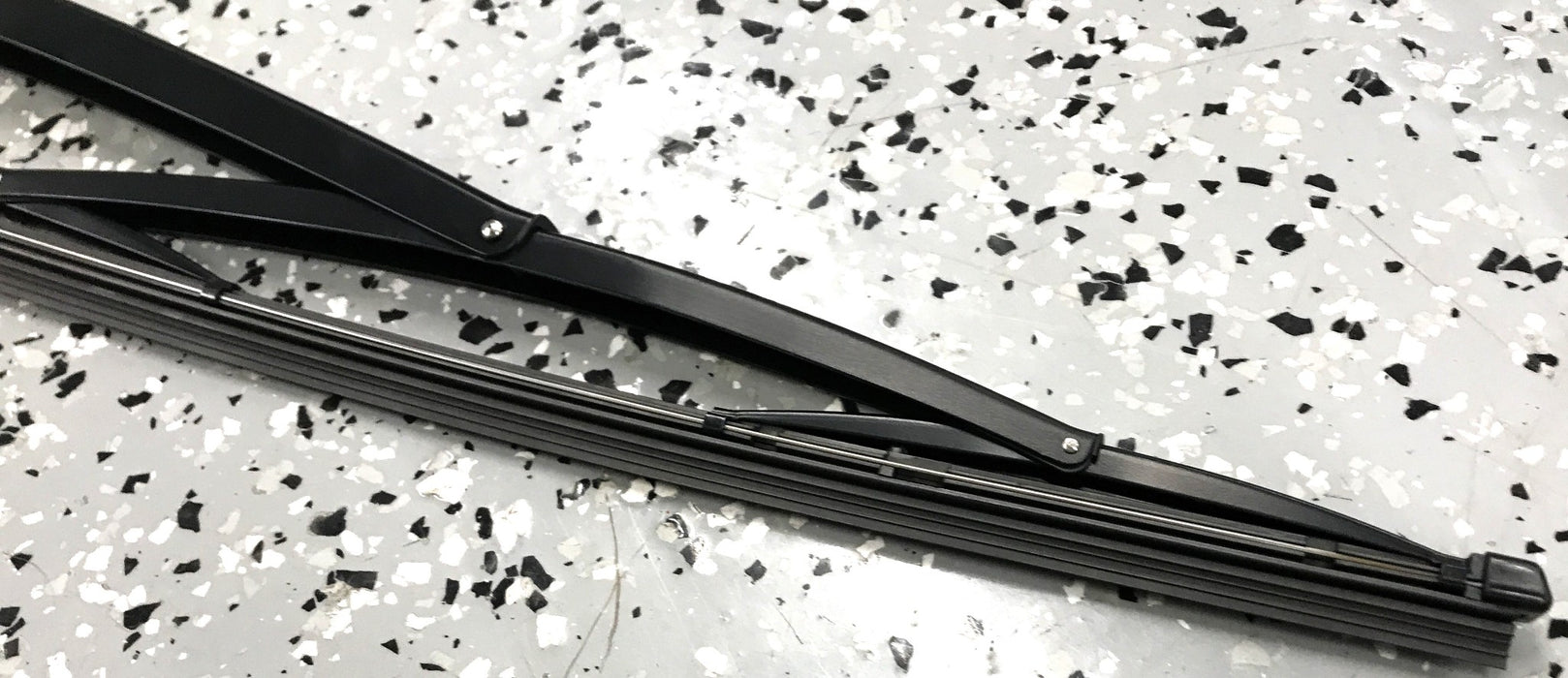 SWF Wiper Blade 900 MM 132 900 NOS