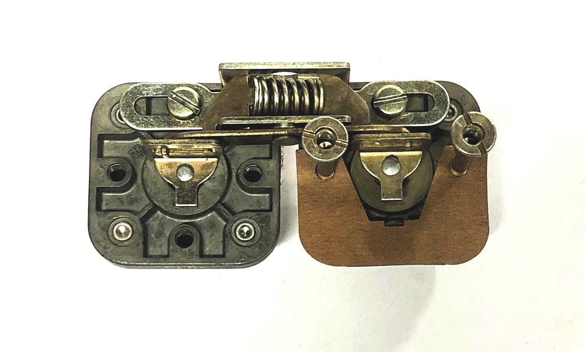 Allen-Bradley Series T Nema 4,13 Pushbutton Switch 800T-FD16 NOS