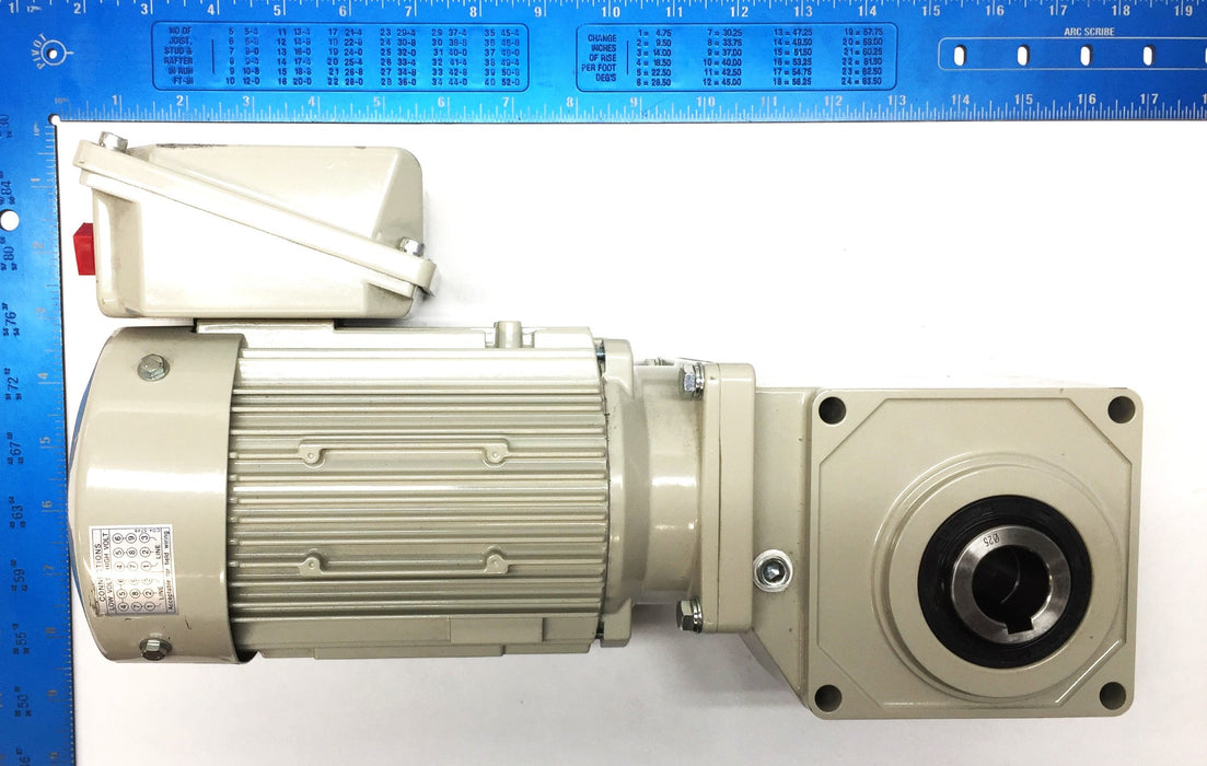 Sumitomo 1/4 HP Hyponic 3-Phase Induction Motor RNYM02-1220-AV-50 NOS