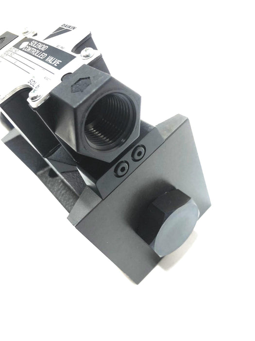 Daikin Solenoid Controlled Valve (Missing 1 Screw) KSO-G03-81AP-20-N-H4 NOS