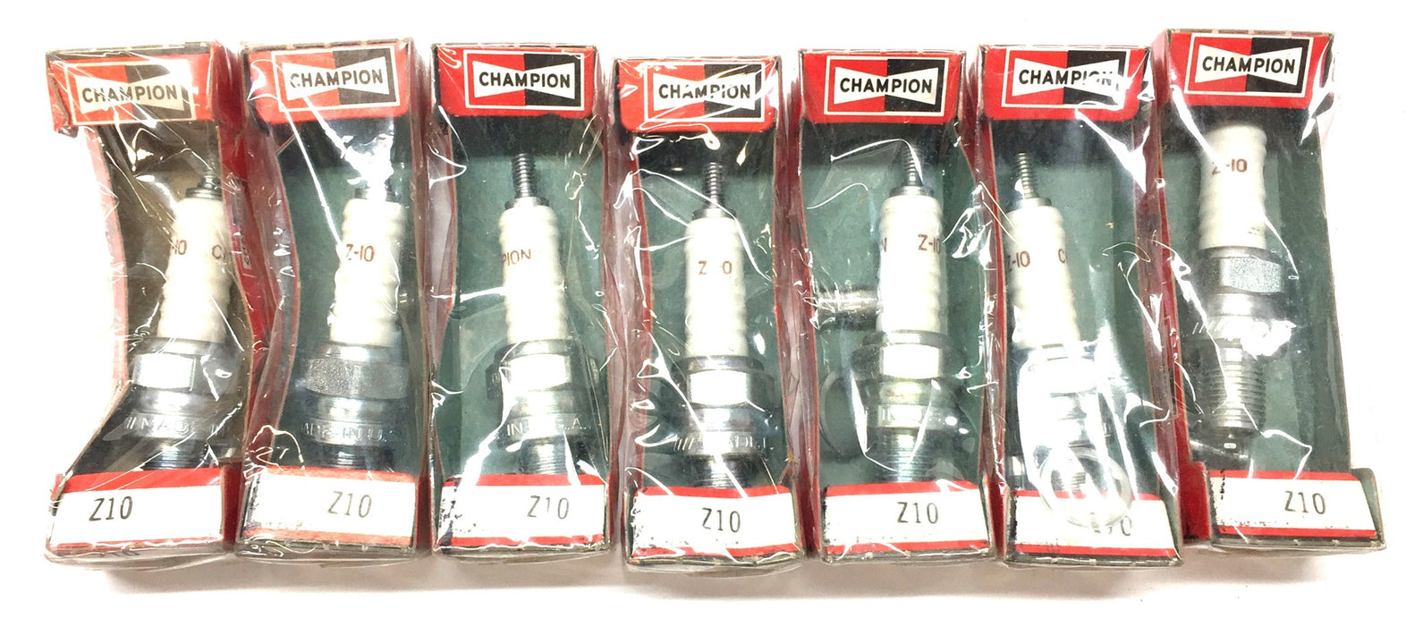 Champion Spark Plug Z10 [Lot of 7] NOS