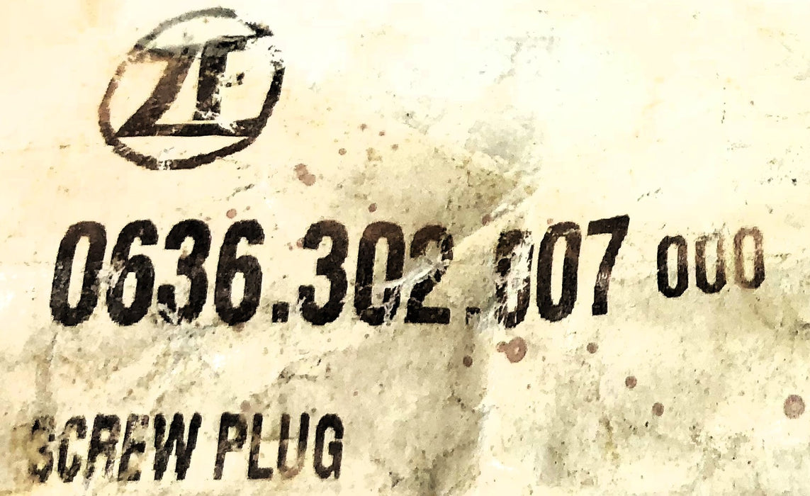 ZF 1"-16 Screw Plug 0636.302.007 [Lot of 3] NOS